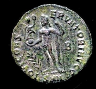 Reverse - Jupiter standing left, chlamys, sceptre, holding Victory on globe, palm branch at feet, IOVI CONSERVATORI AVGG.