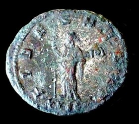 Antoninianus of Florian AD 276, Fides standing, holding sceptre and standard